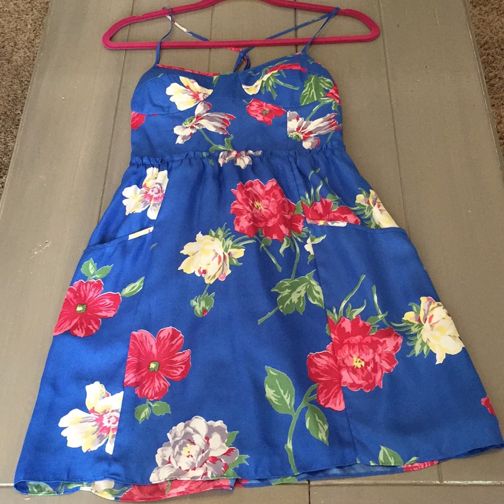 American Eagle floral dress
